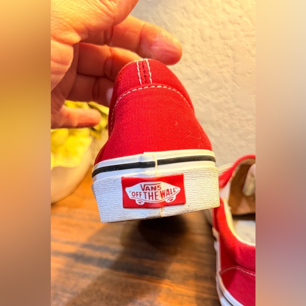 Vans Slip On Checker Blood Drips Flame Red Sneakers Shoes Men’s 5.5 Women’s 7.0 - Picture 6 of 12
